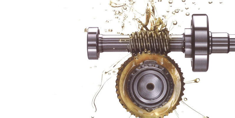 Top Four Traits of Synthetic Lubricants in Industrial Applications